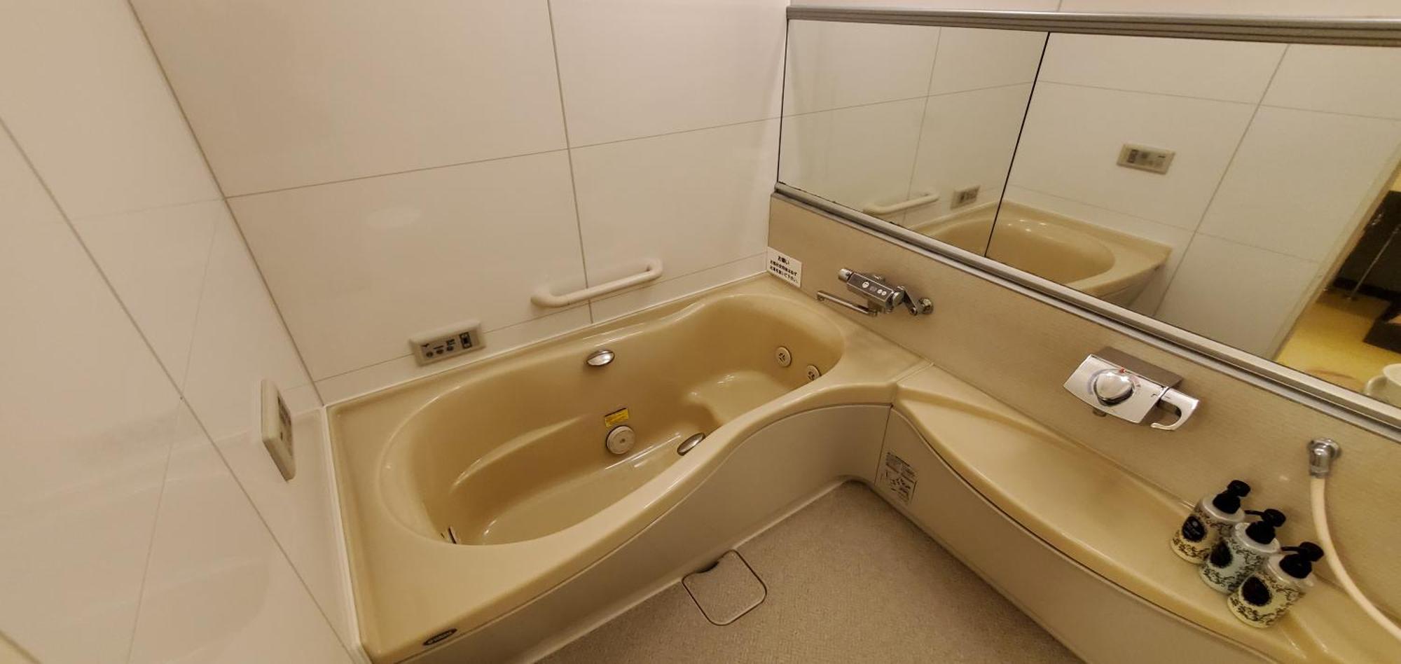 Hotel Golf Tsunashima (Adults Only) Yokohama  Eksteriør bilde